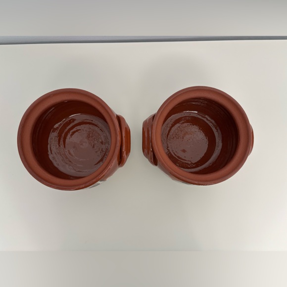 Handcrafted Vintage Troyan Pottery Terracotta Cooking Pots with Unique Glaze - Picture 9 of 10